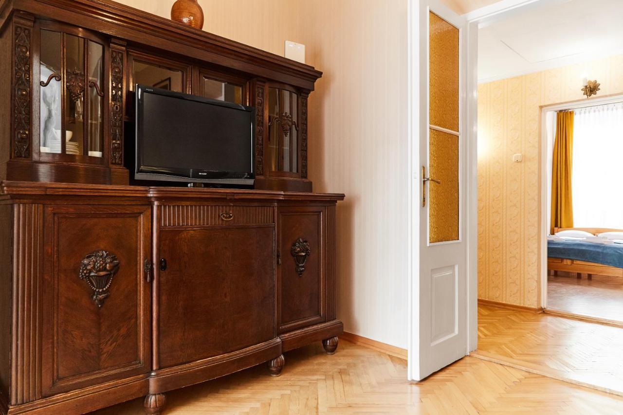 Top Location Apartments Topolowa Street Краків Екстер'єр фото